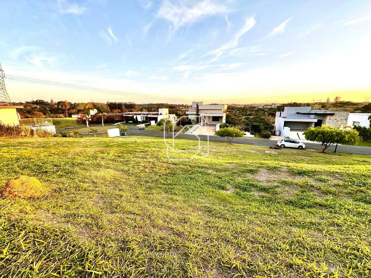 Terreno à venda em Itu - SP - Condomínio Villas do Golfe: 