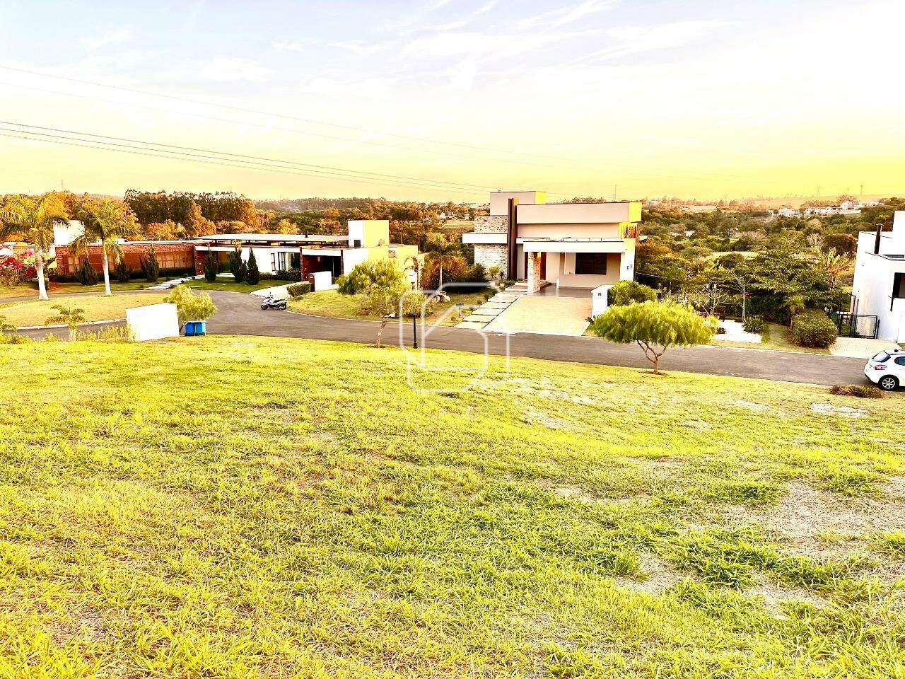 Terreno à venda em Itu - SP - Condomínio Villas do Golfe: 