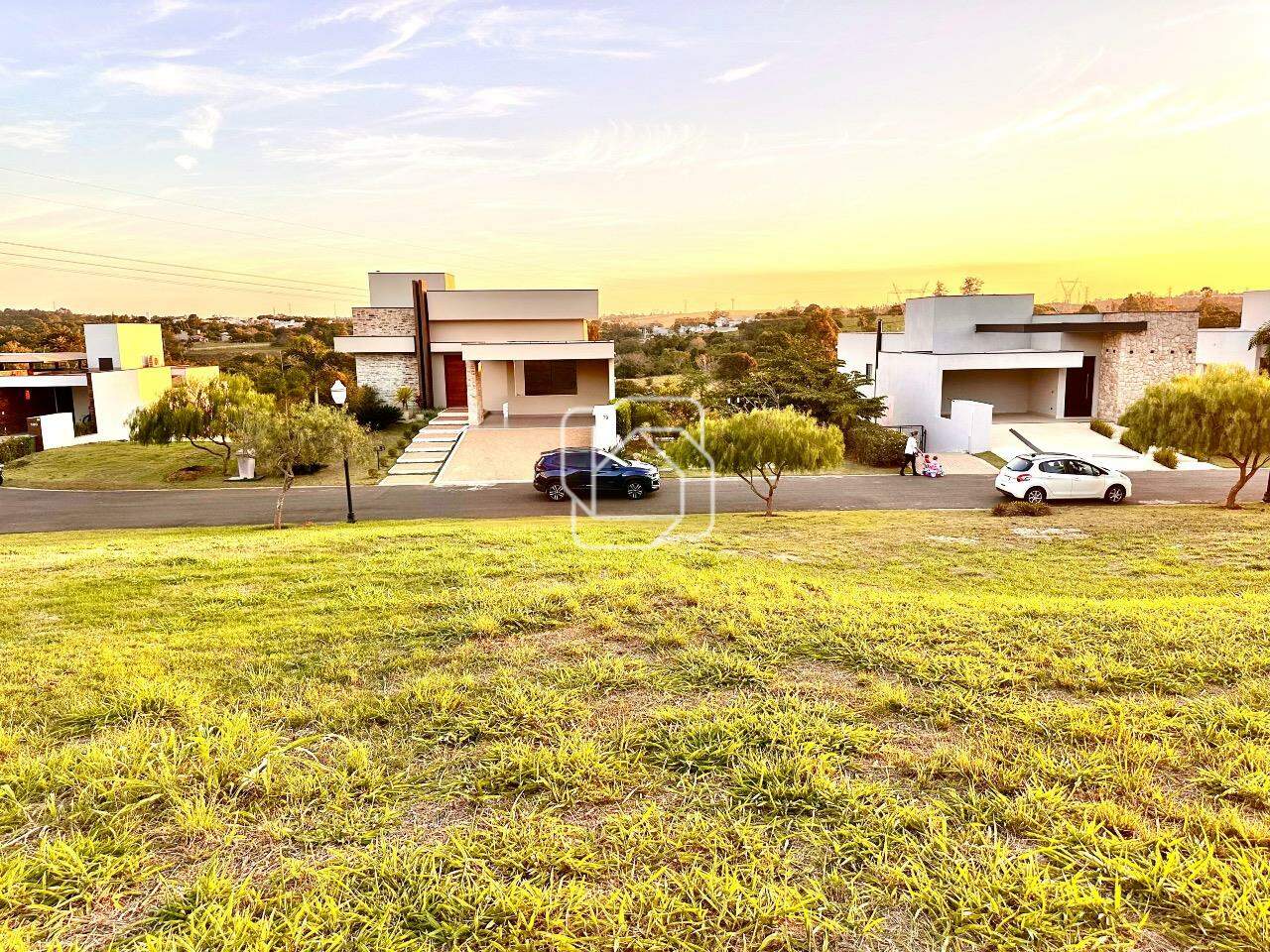 Terreno à venda em Itu - SP - Condomínio Villas do Golfe: 
