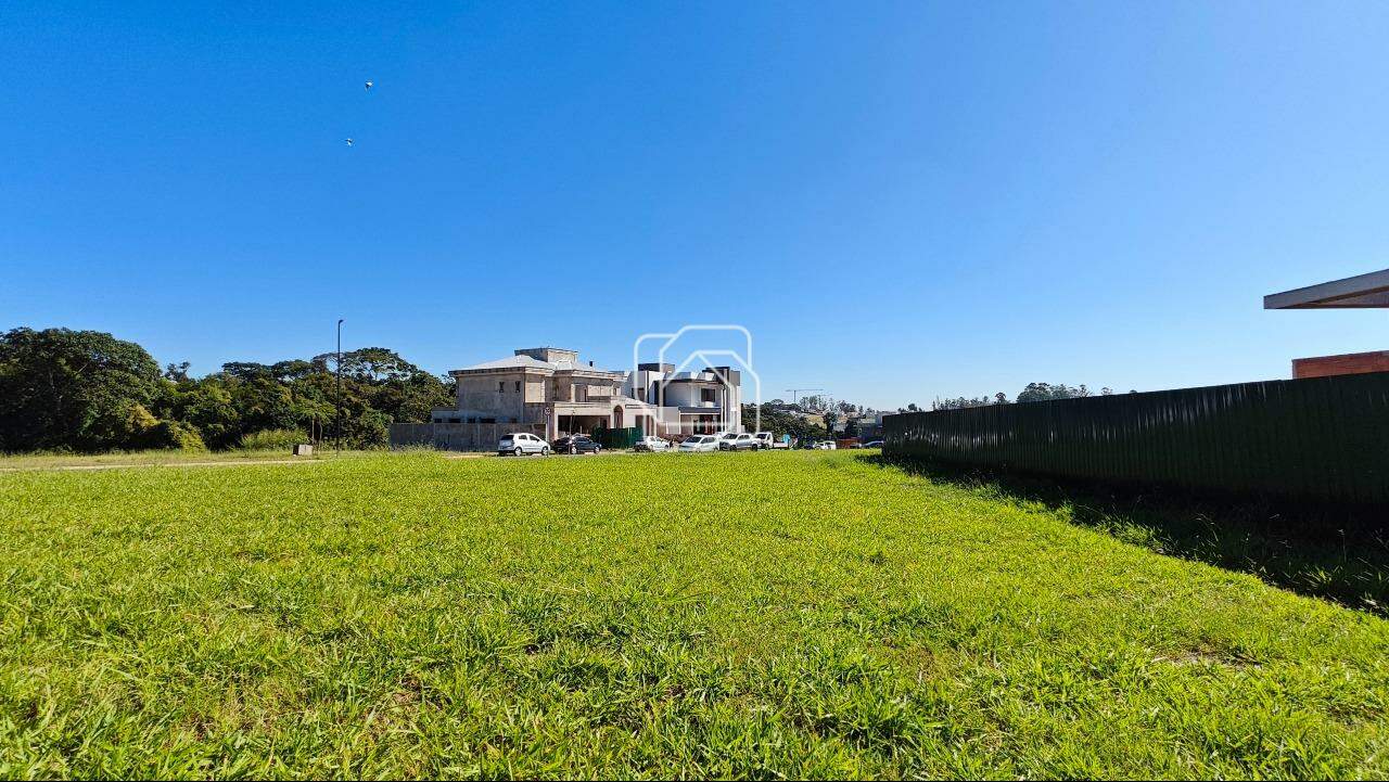 Terreno à venda em Indaiatuba - SP - Parque Villa dos Pinheiros: Visão geral do terreno