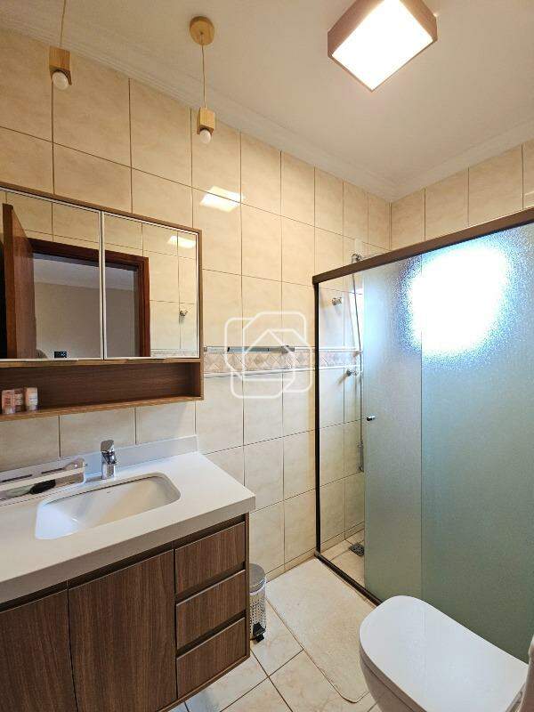 Casa de Condomínio à venda em Indaiatuba - SP - Colinas do Mosteiro de Itaici: Banheiro