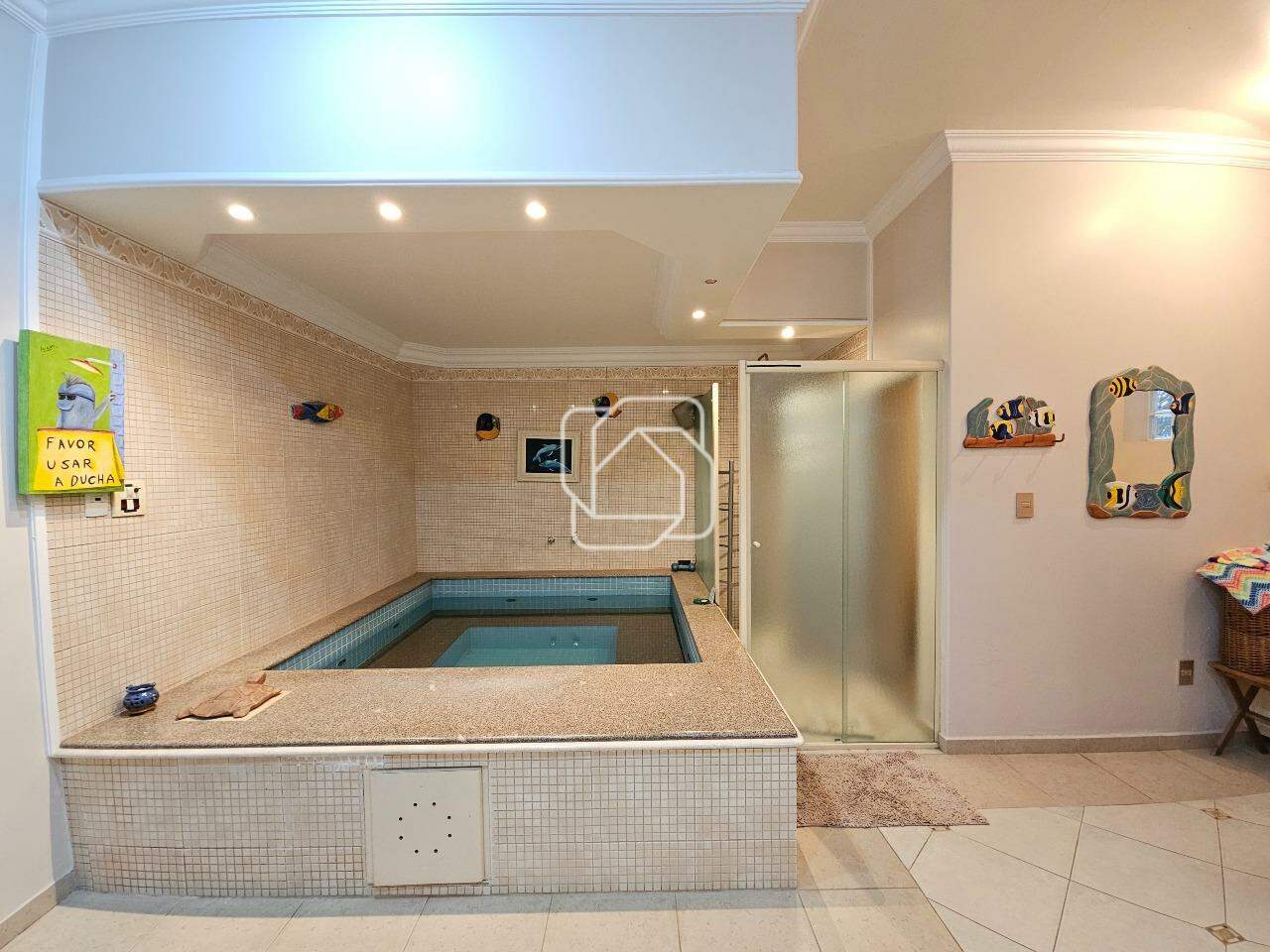 Casa de Condomínio à venda em Indaiatuba - SP - Colinas do Mosteiro de Itaici: Hidromassagem