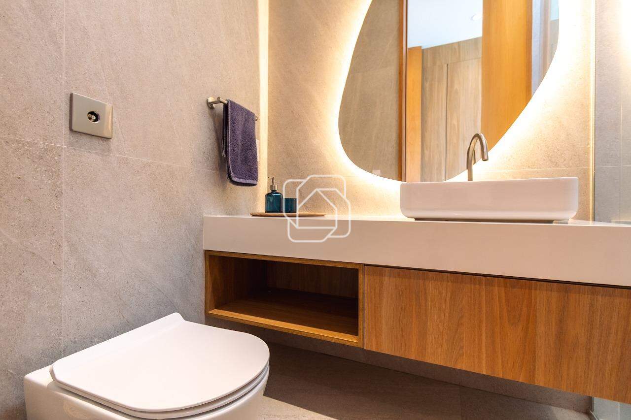 Casa de Condomínio à venda em Indaiatuba - SP - Jardim Figueira: Banheiro