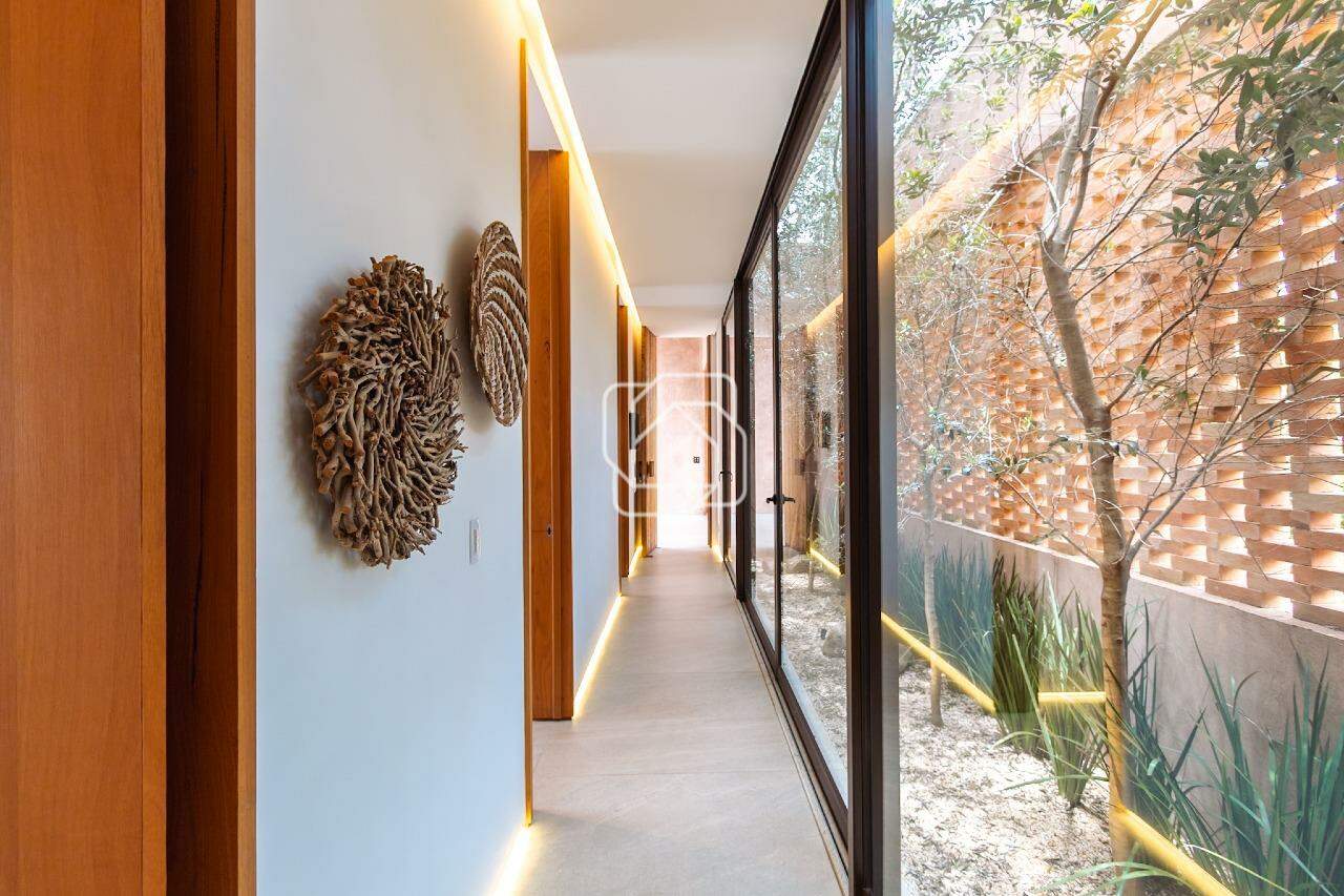 Casa de Condomínio à venda em Indaiatuba - SP - Jardim Figueira: Corredor
