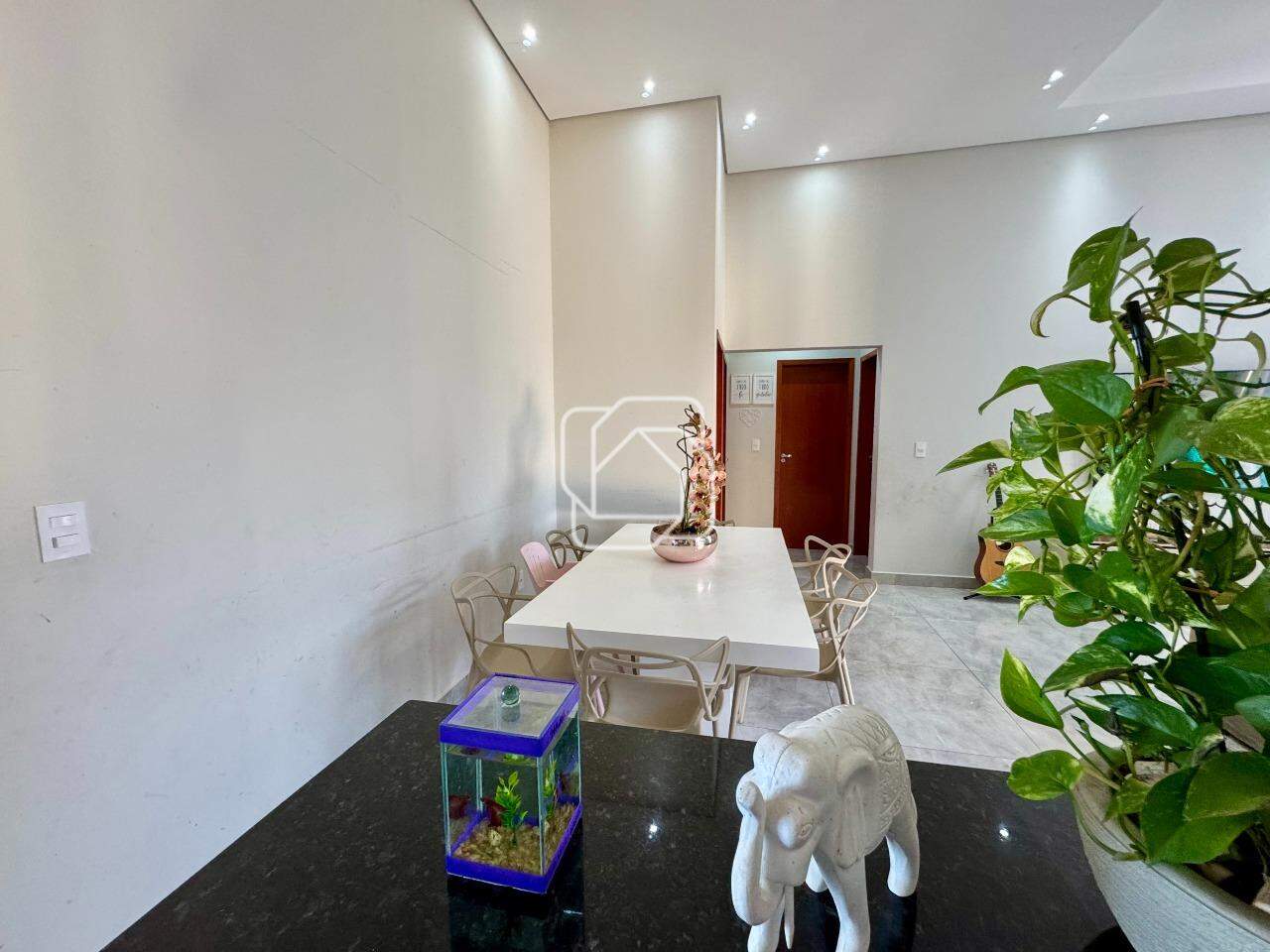Casa de Condomínio para aluguel em Salto - SP - Village Moutonnée: 