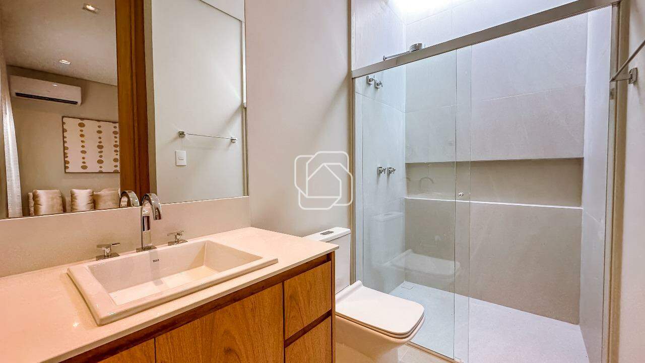Casa de Condomínio à venda em Itu - SP - Condomínio Villas do Golfe: Banheiro