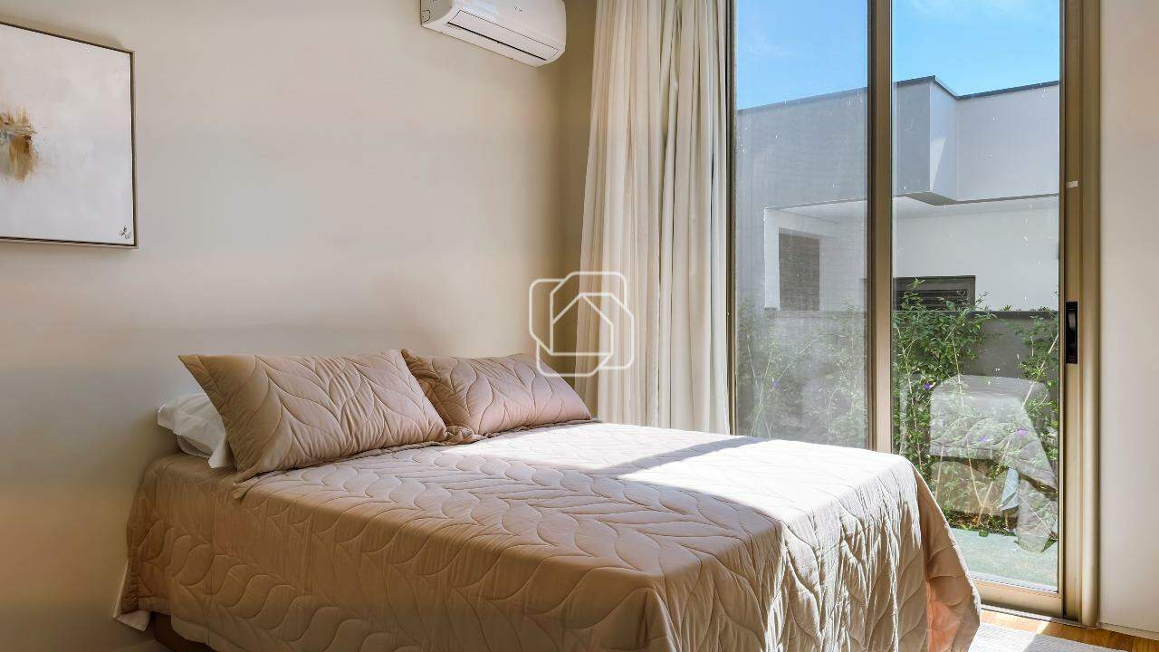 Casa de Condomínio à venda em Itu - SP - Condomínio Villas do Golfe: Quarto