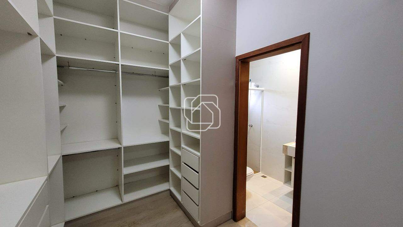 Casa de Condomínio à venda em Indaiatuba - SP - Jardim Residencial Dona Lucilla: Closet