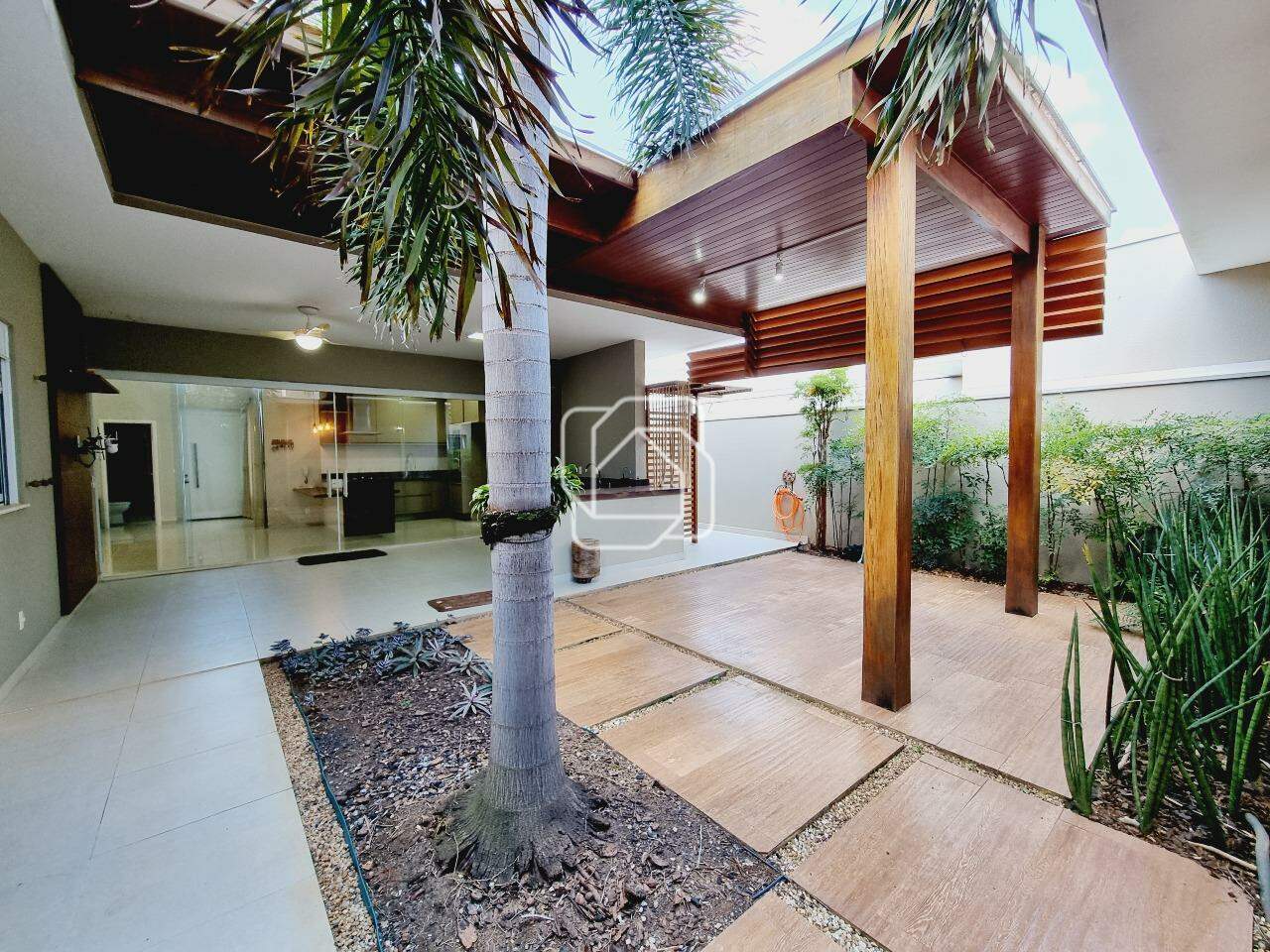 Casa de Condomínio à venda em Indaiatuba - SP - Jardim Residencial Dona Lucilla: Área externa