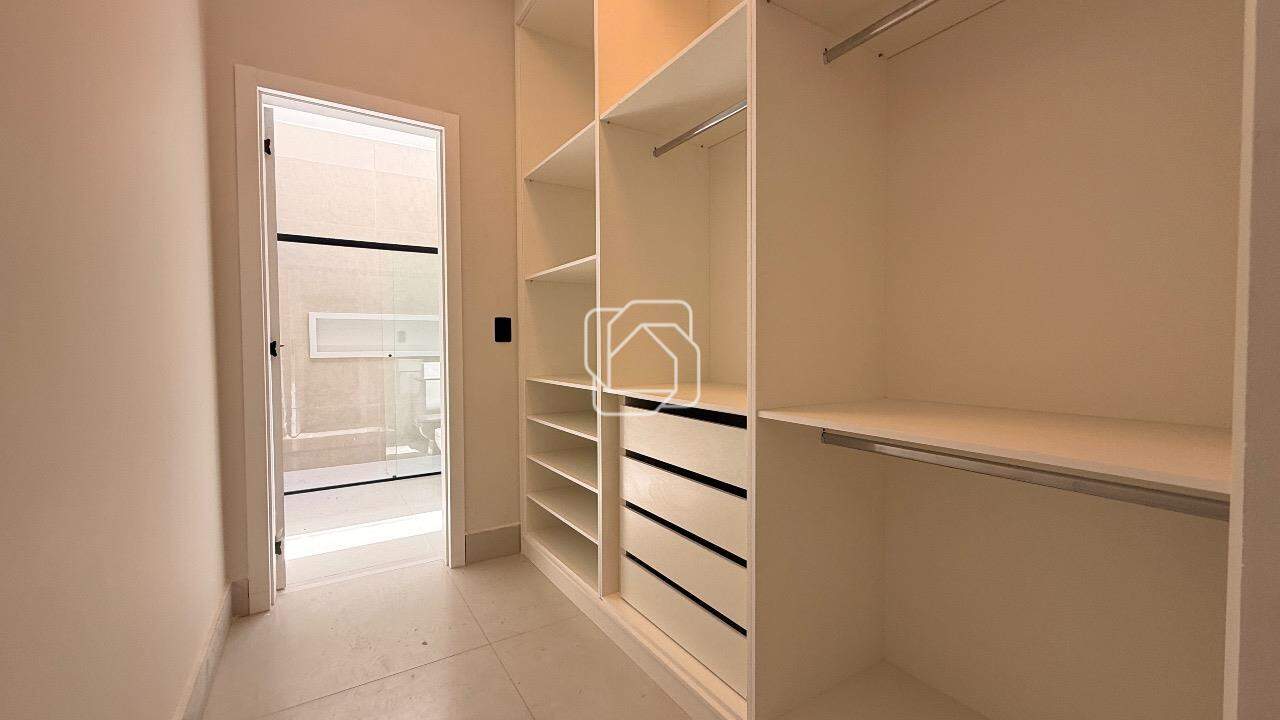Casa de Condomínio à venda em Indaiatuba - SP - Jardim Residencial Dona Lucilla: Closet