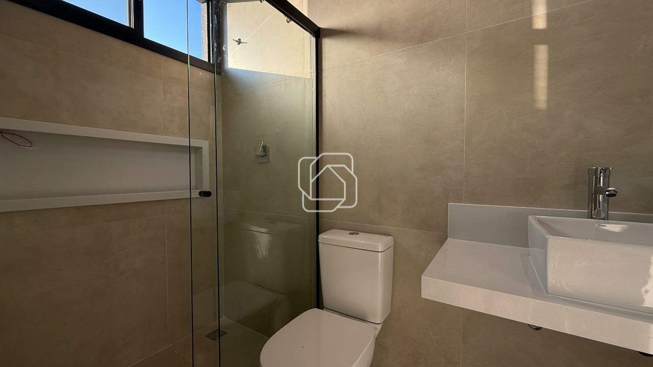 Casa de Condomínio à venda em Indaiatuba - SP - Residencial Evidências: Banheiro
