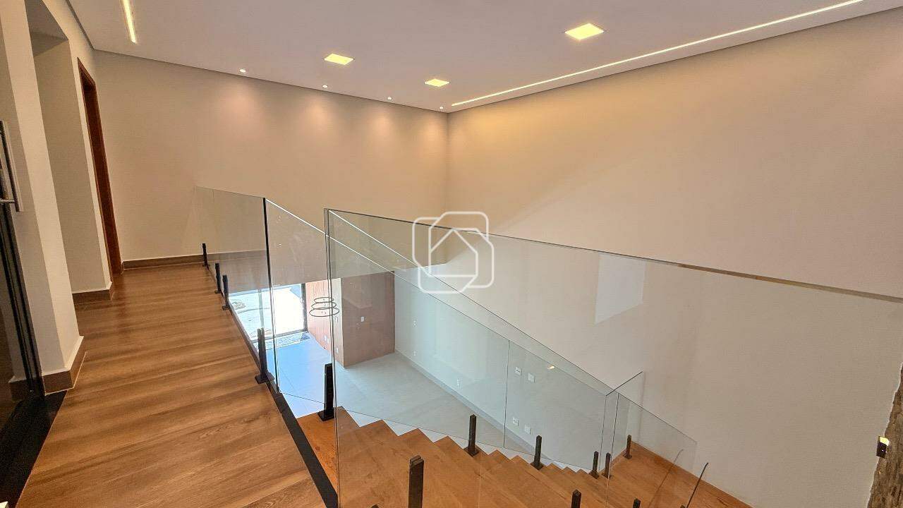 Casa de Condomínio à venda em Indaiatuba - SP - Jardins Di Roma: Corredor
