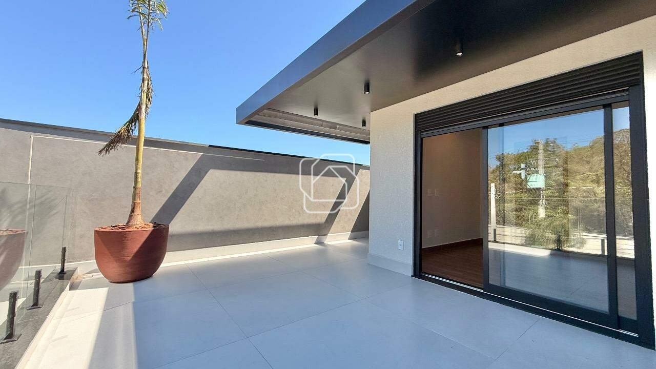 Casa de Condomínio à venda em Indaiatuba - SP - Jardins Di Roma: Varanda