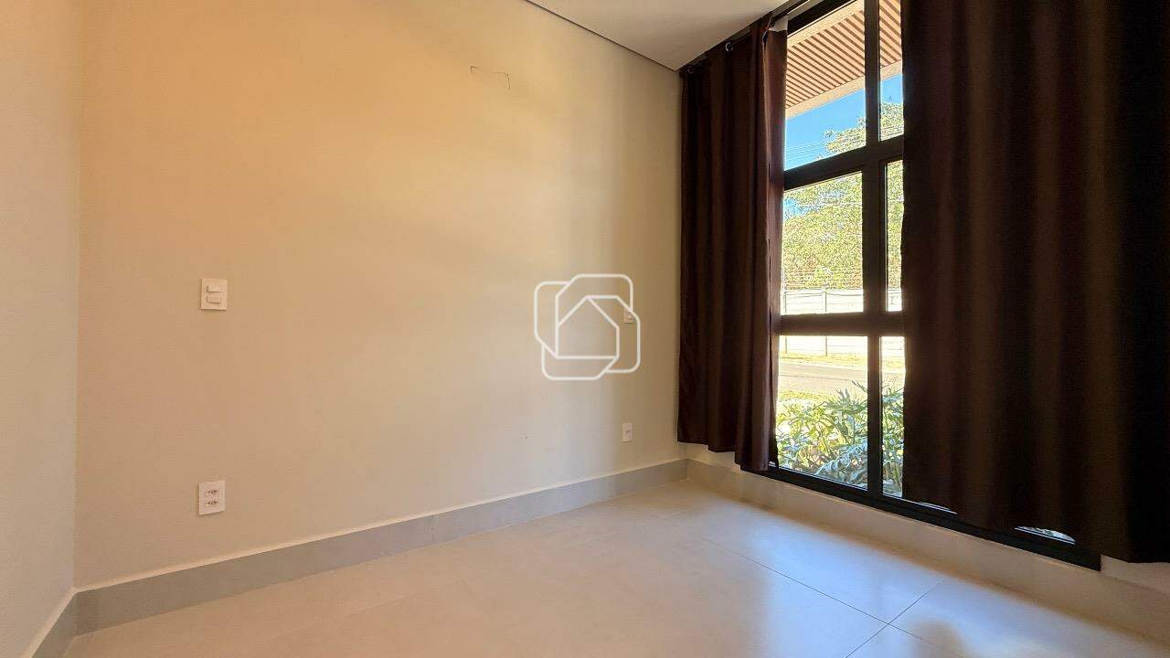Casa de Condomínio à venda em Indaiatuba - SP - Jardins Di Roma: Dormitório
