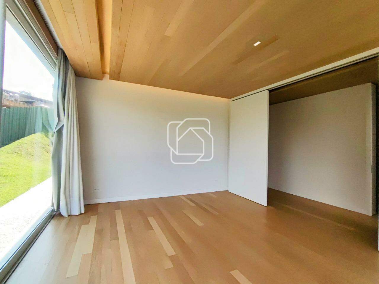 Casa de Condomínio à venda em Itu - SP - Condomínio Terras de São José II: Sala de TV