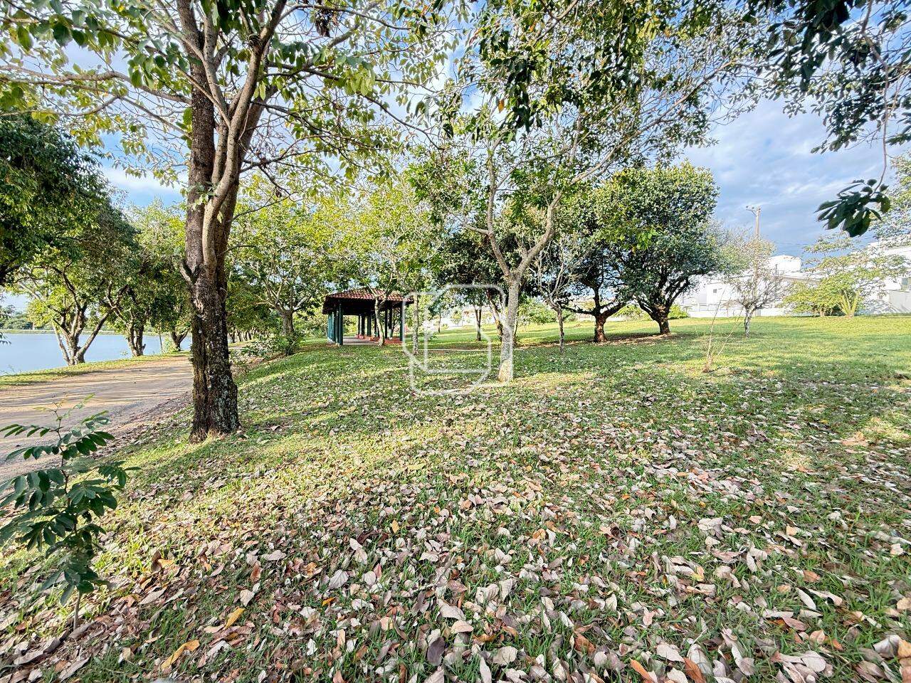 Terreno à venda em Salto - SP - Condomínio Fazenda Palmeiras Imperiais: