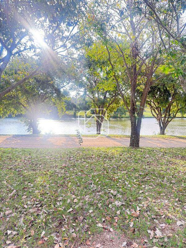 Terreno à venda em Salto - SP - Condomínio Fazenda Palmeiras Imperiais: 