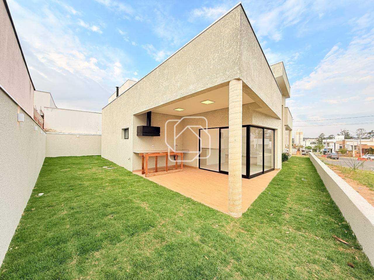 Casa de Condomínio à venda em Salto - SP - Residencial Central Parque: