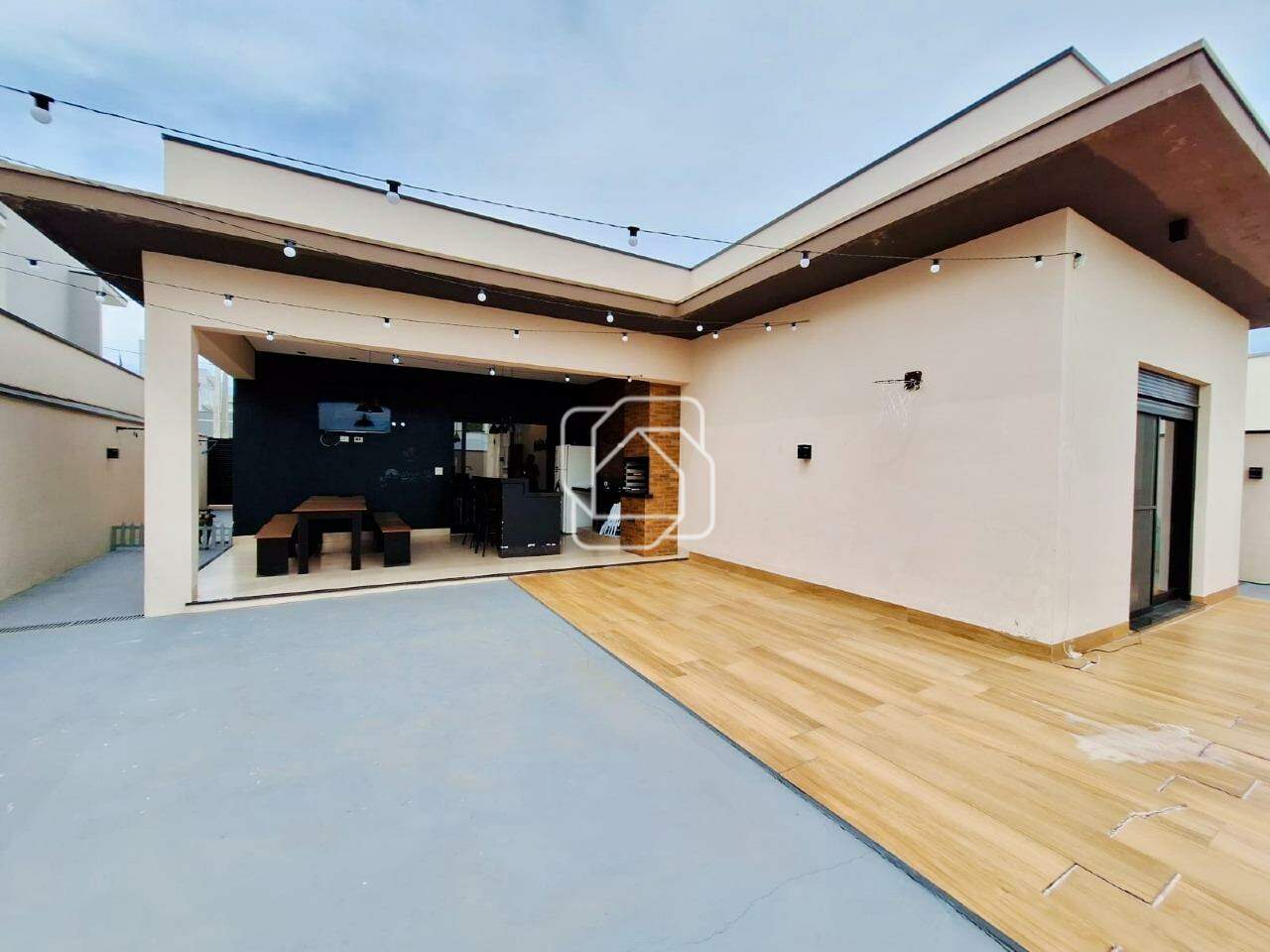 Casa de Condomínio à venda em Salto - SP - Residencial Lagos D’Icaraí: 