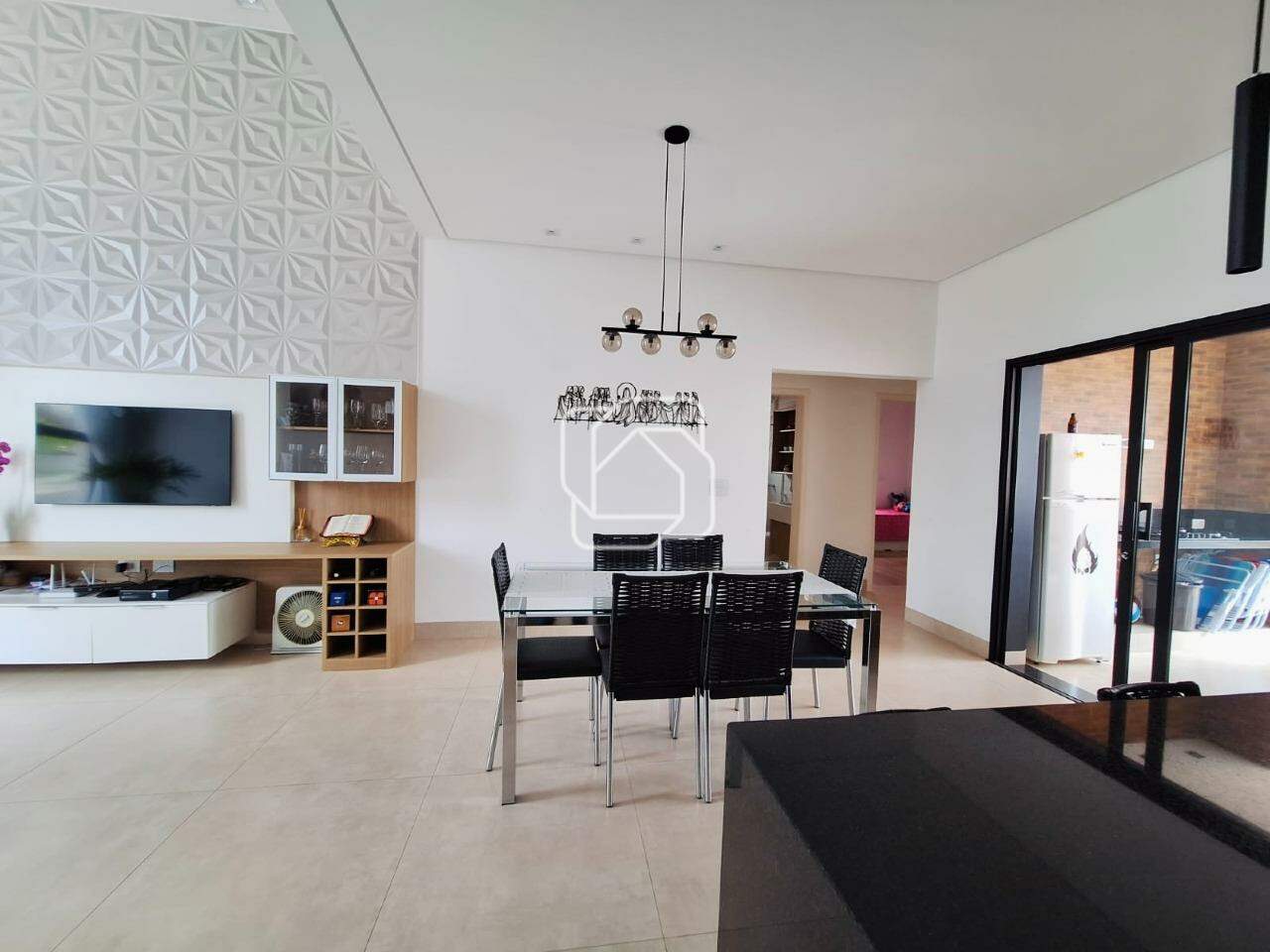Casa de Condomínio à venda em Salto - SP - Residencial Lagos D’Icaraí: 