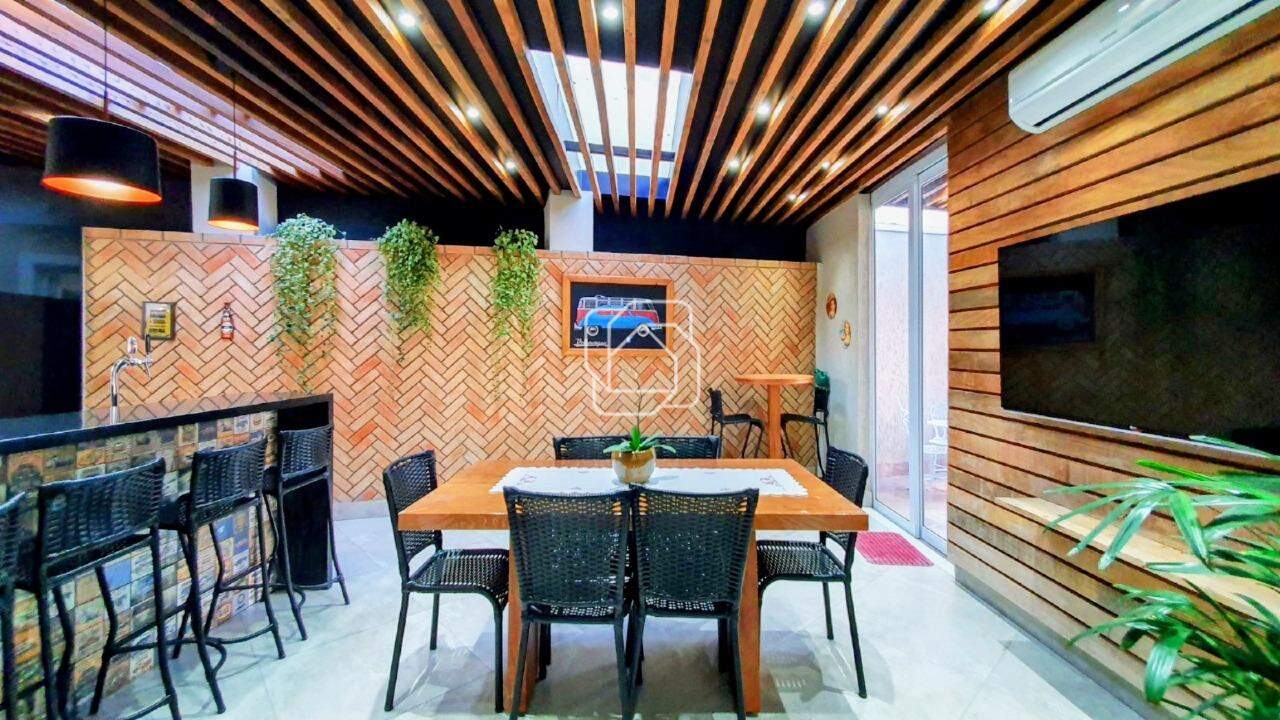 Casa de Condomínio para aluguel em Itu - SP - Condomínio Parque do Varvito: Área Gourmet