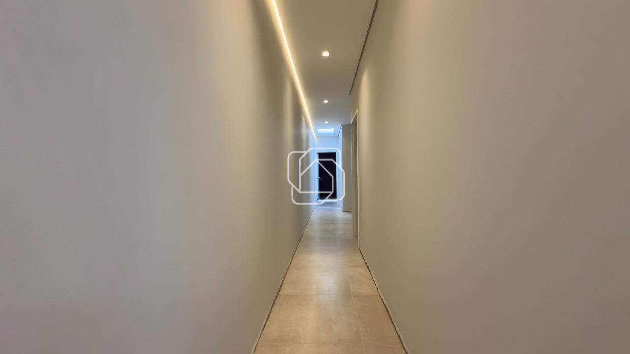 Casa de Condomínio à venda em Indaiatuba - SP - Residencial Milano: Corredor