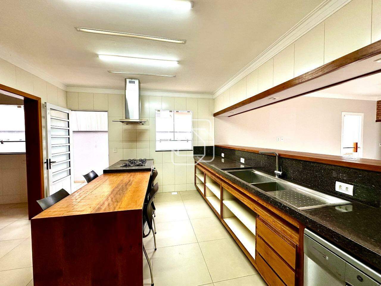Casa de Condomínio à venda em Itu - SP - Jardim Theodora: 