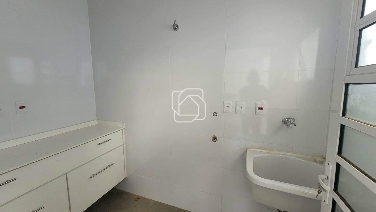 Casa de Condomínio à venda em Indaiatuba - SP - Jardim Residencial Alto de Itaici: Lavanderia
