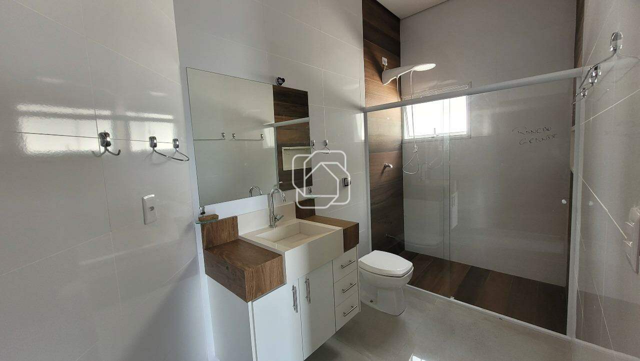 Casa de Condomínio à venda em Indaiatuba - SP - Jardim Residencial Alto de Itaici: Banheiro