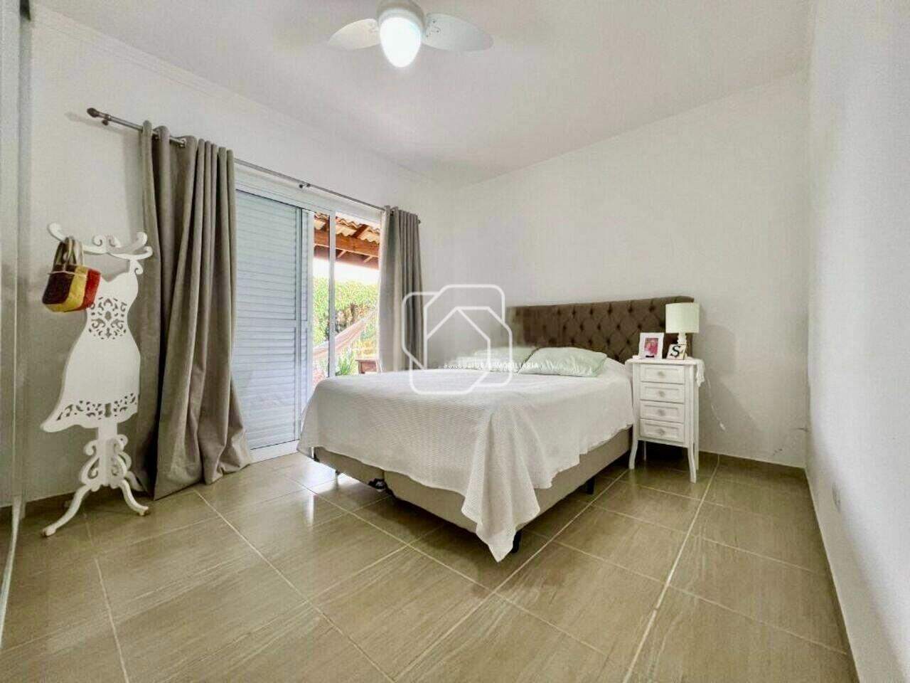 Casa de Condomínio à venda em Salto - SP - Condomínio Monte Belo: