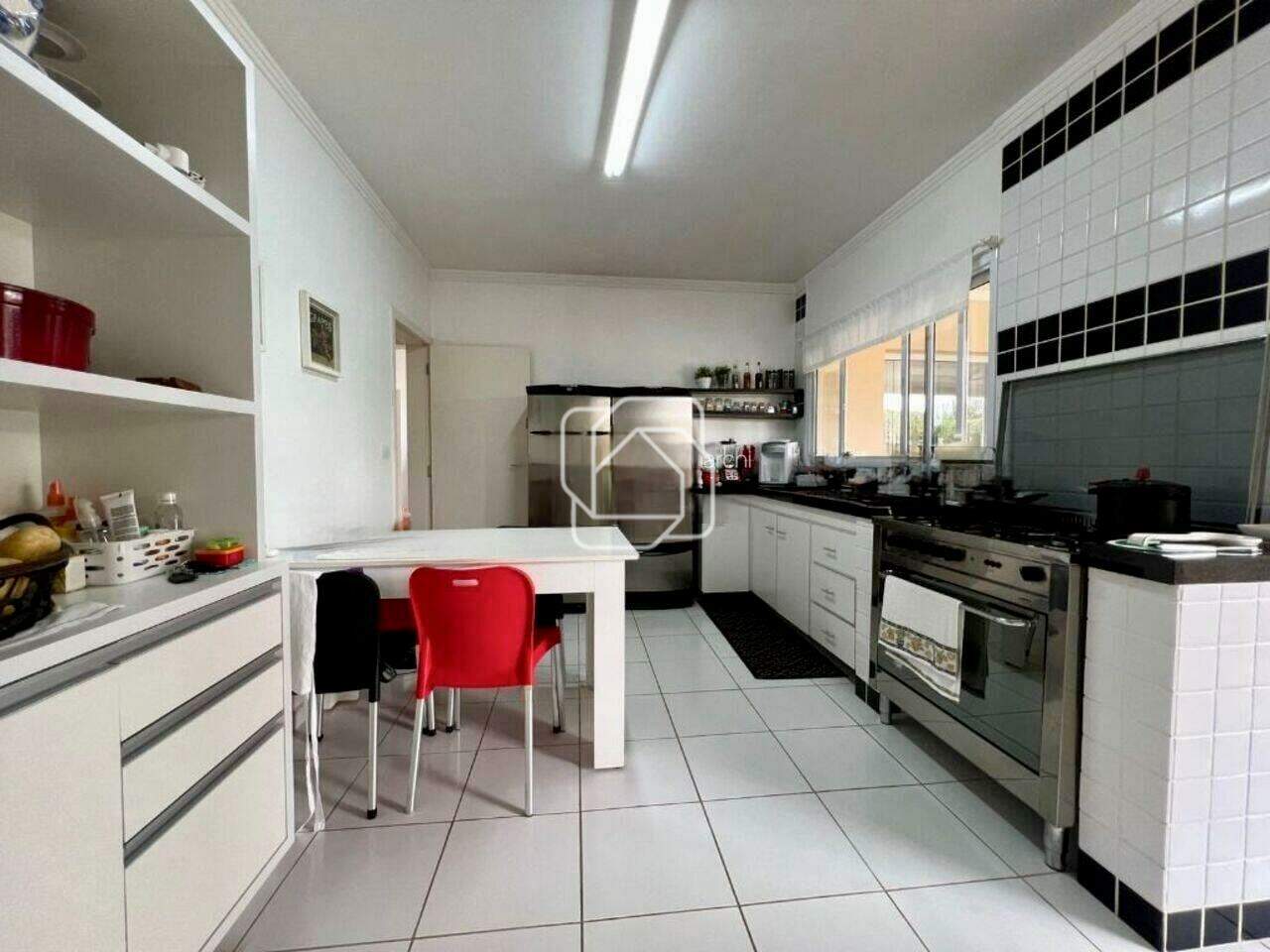 Casa de Condomínio à venda em Salto - SP - Condomínio Monte Belo: