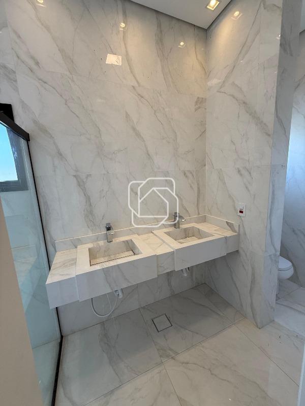 Casa de Condomínio para aluguel em Itu - SP - Alphaville Castelo Itu: Banheiro suíte master