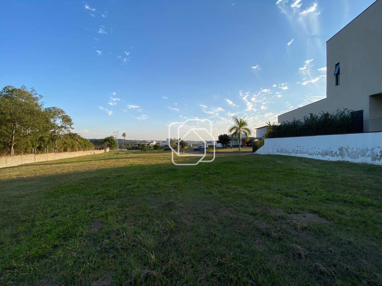 Terreno à venda em Itu - SP - Condomínio Villas do Golfe: