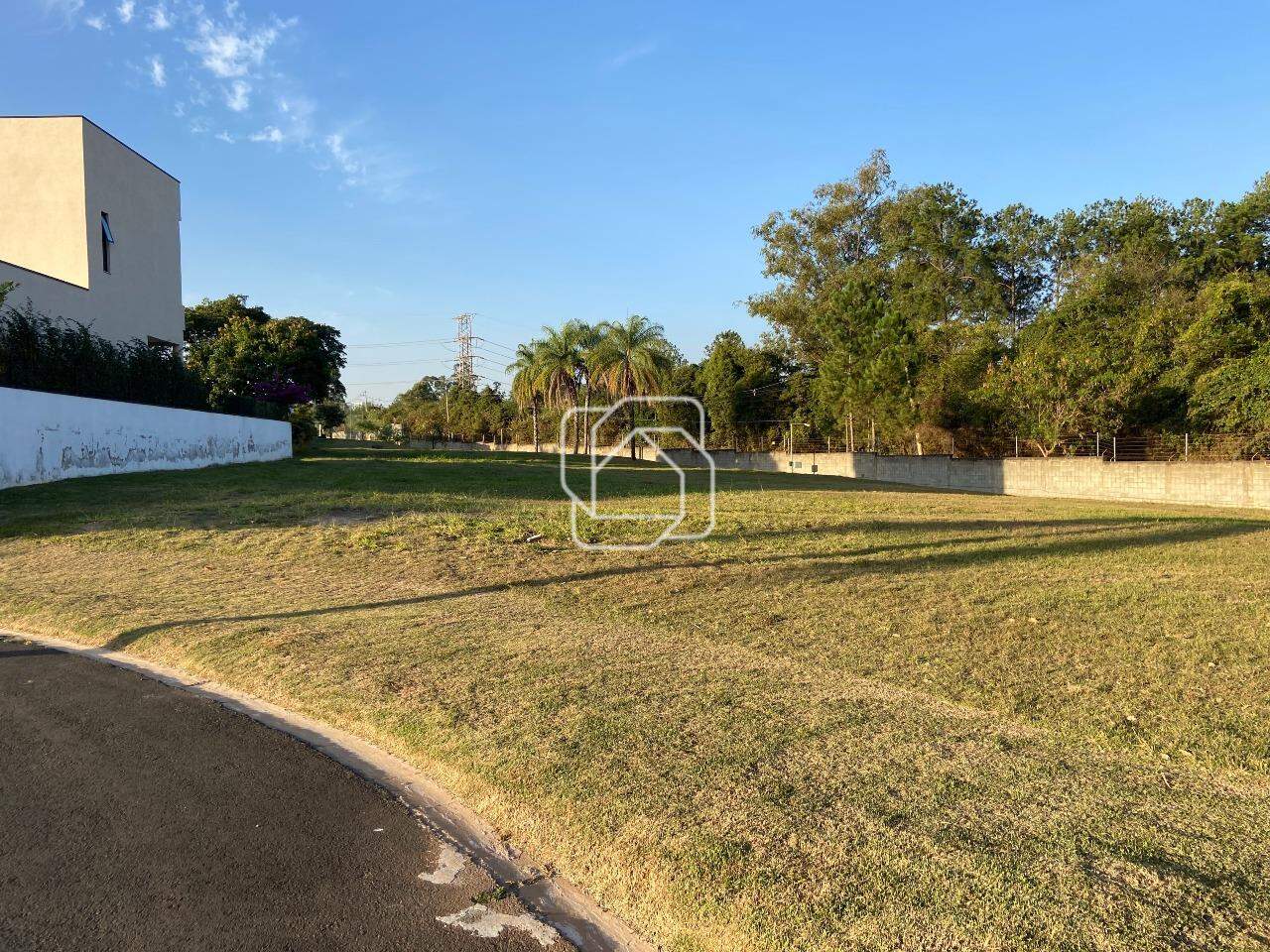Terreno à venda em Itu - SP - Condomínio Villas do Golfe:
