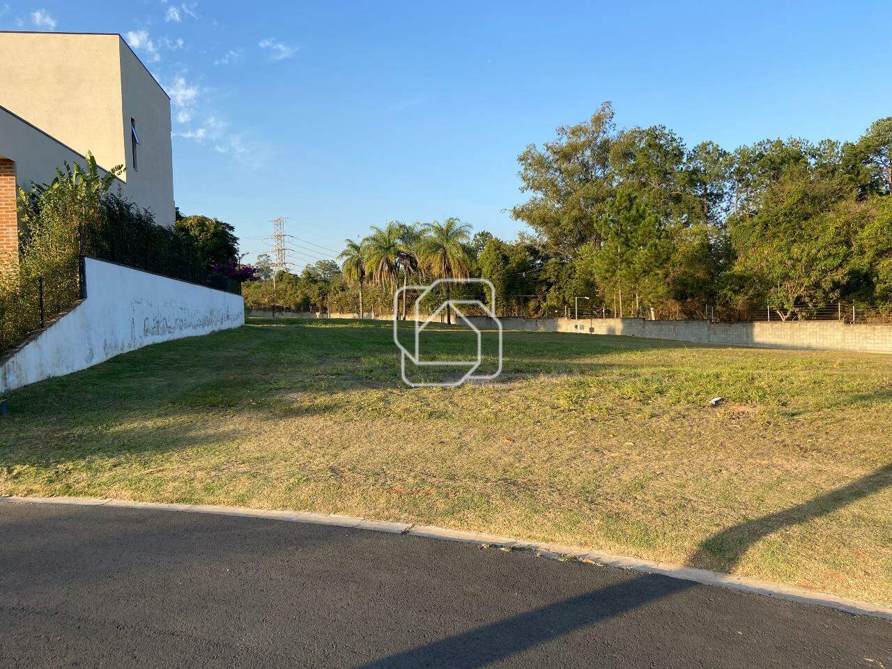 Terreno à venda em Itu - SP - Condomínio Villas do Golfe: 