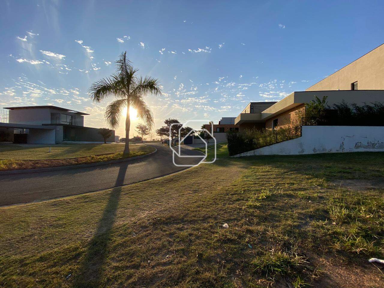 Terreno à venda em Itu - SP - Condomínio Villas do Golfe: