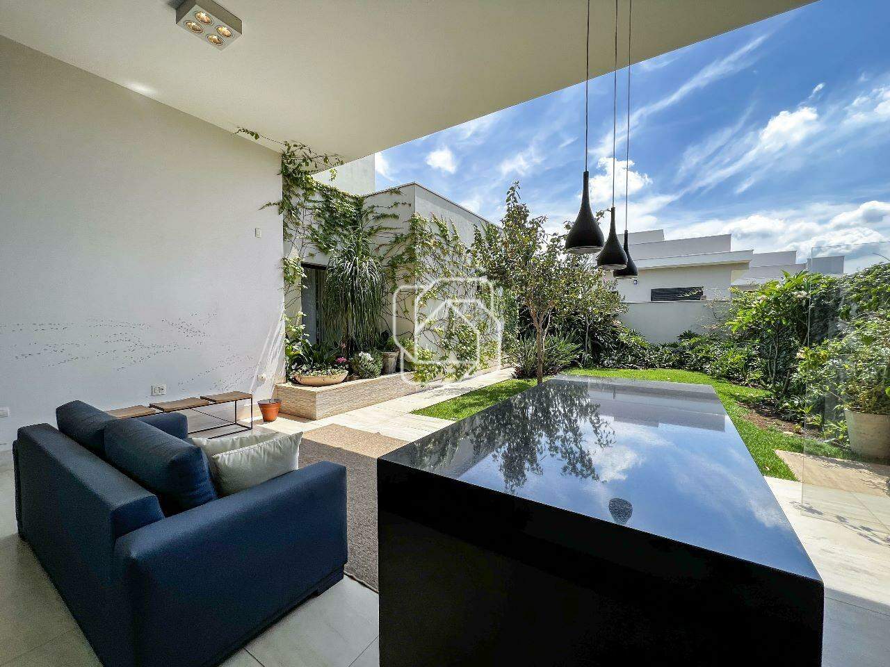 Casa de Condomínio para aluguel em Itu - SP - Condomínio Villas do Golfe: Espaço gourmet e quintal