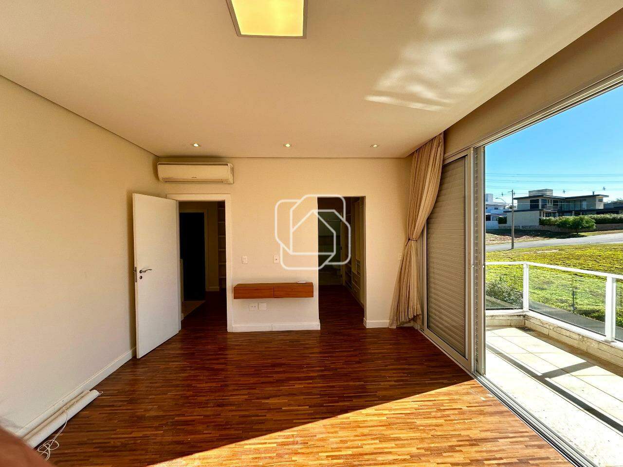 Casa de Condomínio para aluguel em Itu - SP - Condomínio Villas do Golfe: 