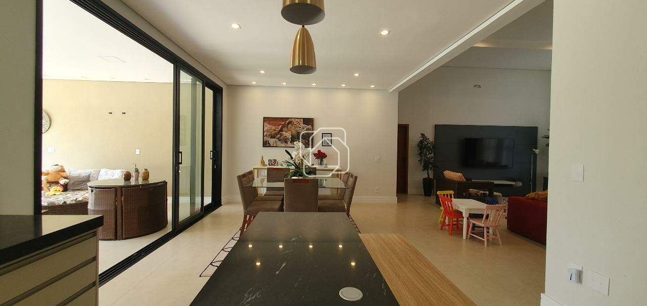 Casa de Condomínio à venda em Indaiatuba - SP - Terras de Itaici: Sala de jantar