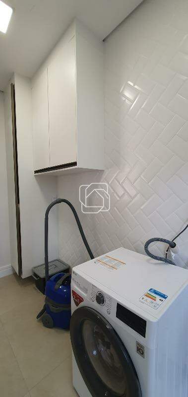 Casa de Condomínio à venda em Indaiatuba - SP - Terras de Itaici: Lavanderia
