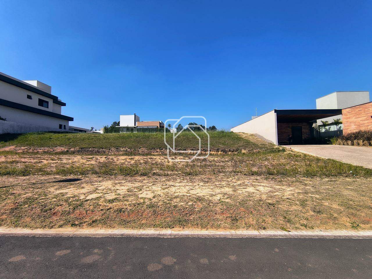 Terreno à venda em Itu - SP - Condomínio Villas do Golfe: 