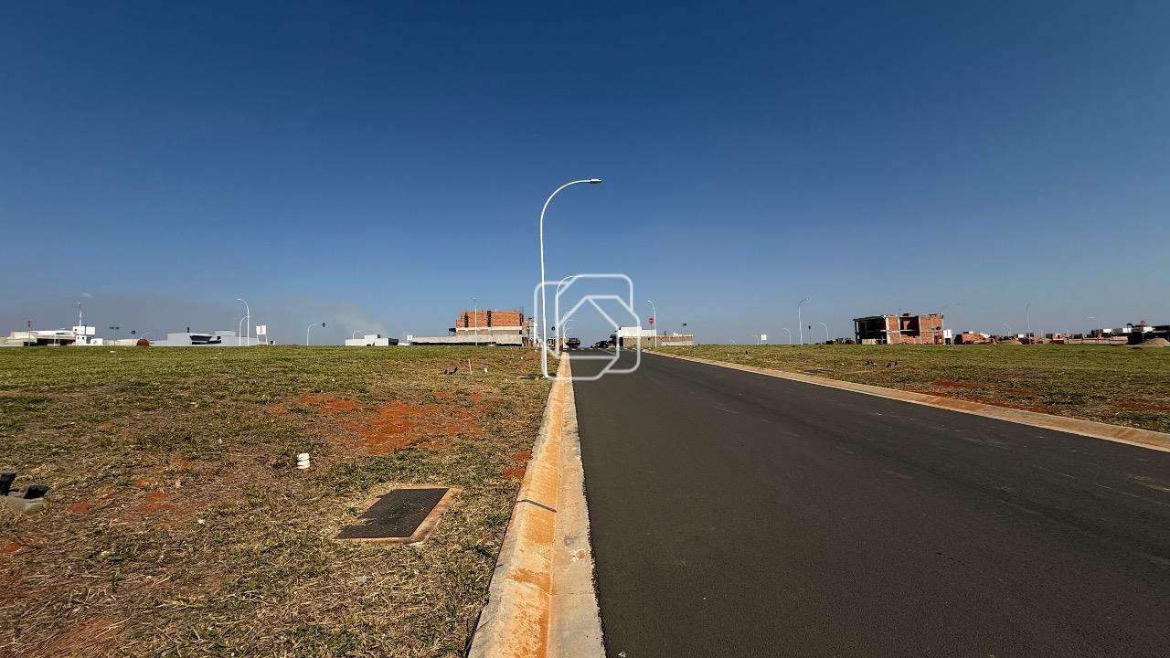 Terreno à venda em Indaiatuba - SP - Jardim Residencial Dona Maria Cândida: Visão geral do terreno