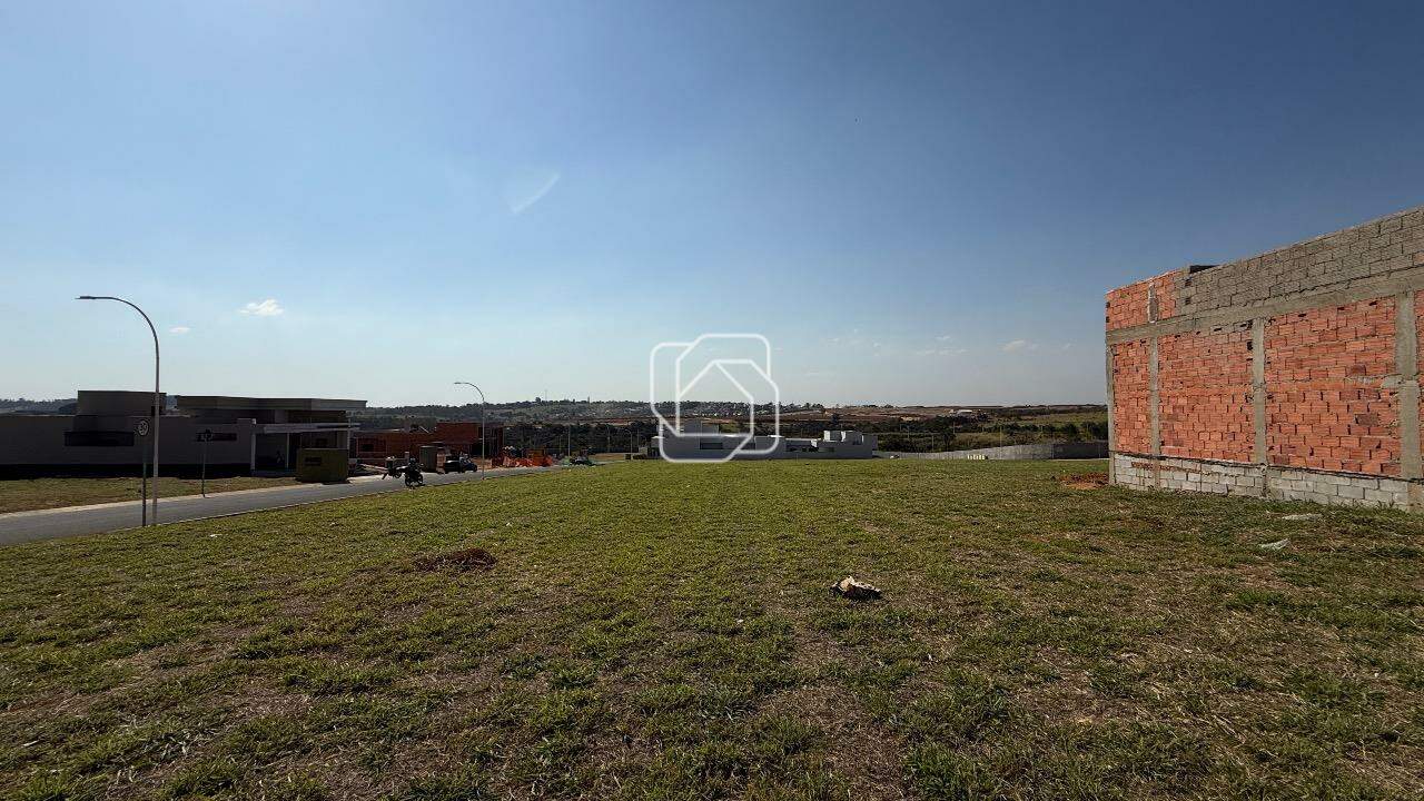Terreno à venda em Indaiatuba - SP - Jardim Residencial Dona Maria Cândida: Visão geral do terreno