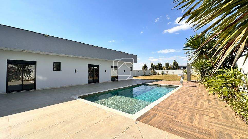 Casa de Condomínio à venda em Indaiatuba - SP - Jardim Quintas da Terracota: Área da piscina