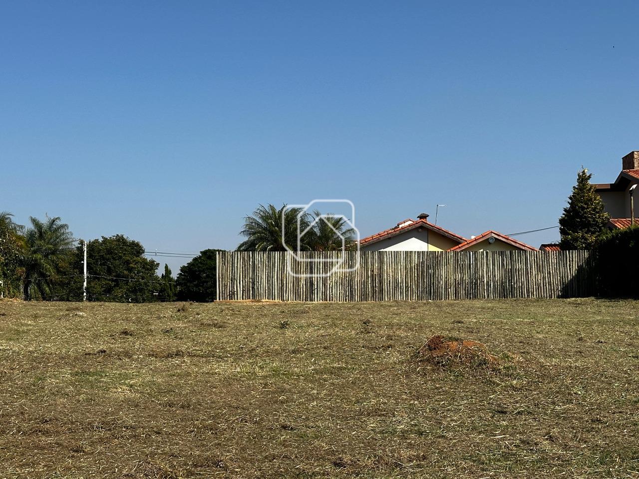 Terreno à venda em Itu - SP - Condomínio Campos de Santo Antônio: 