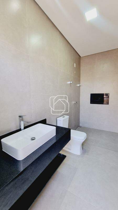 Casa de Condomínio para aluguel em Indaiatuba - SP - Loteamento Park Gran Reserve: wc externo