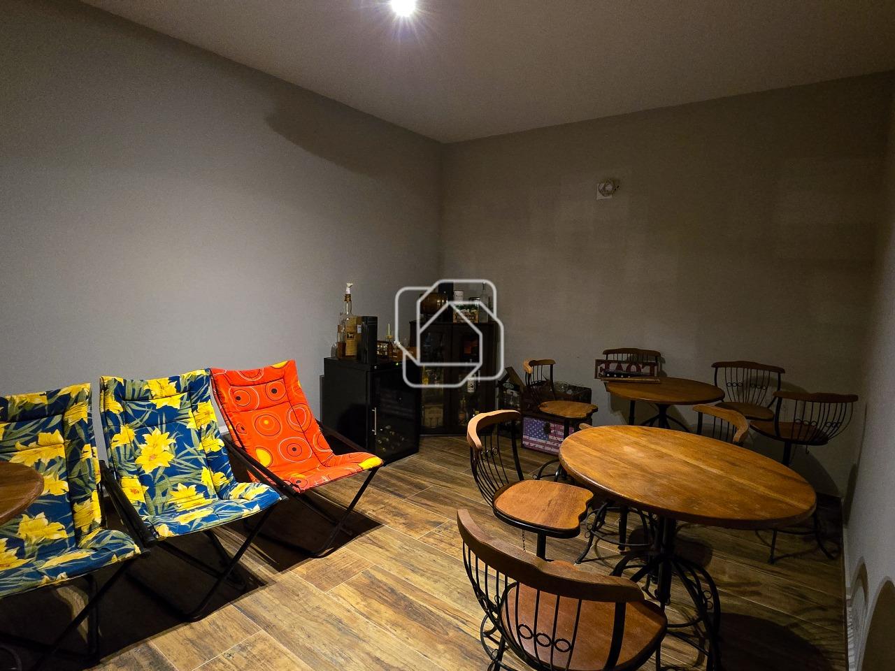 Casa de Condomínio para aluguel em Itu - SP - Condomínio Fazenda Kurumin: Sala de jogos