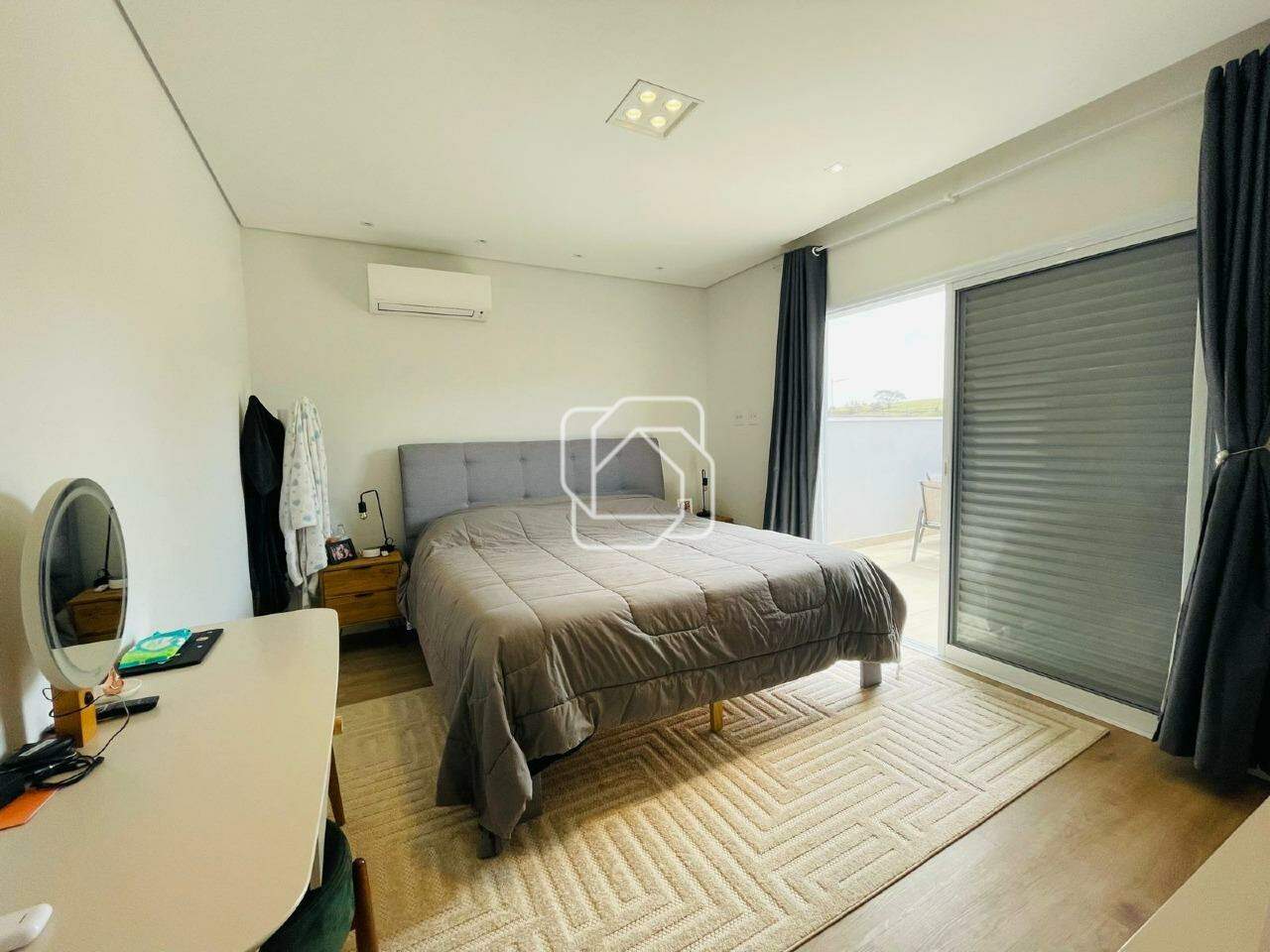 Casa de Condomínio à venda em Itu - SP - Condomínio Gardenville: Suíte