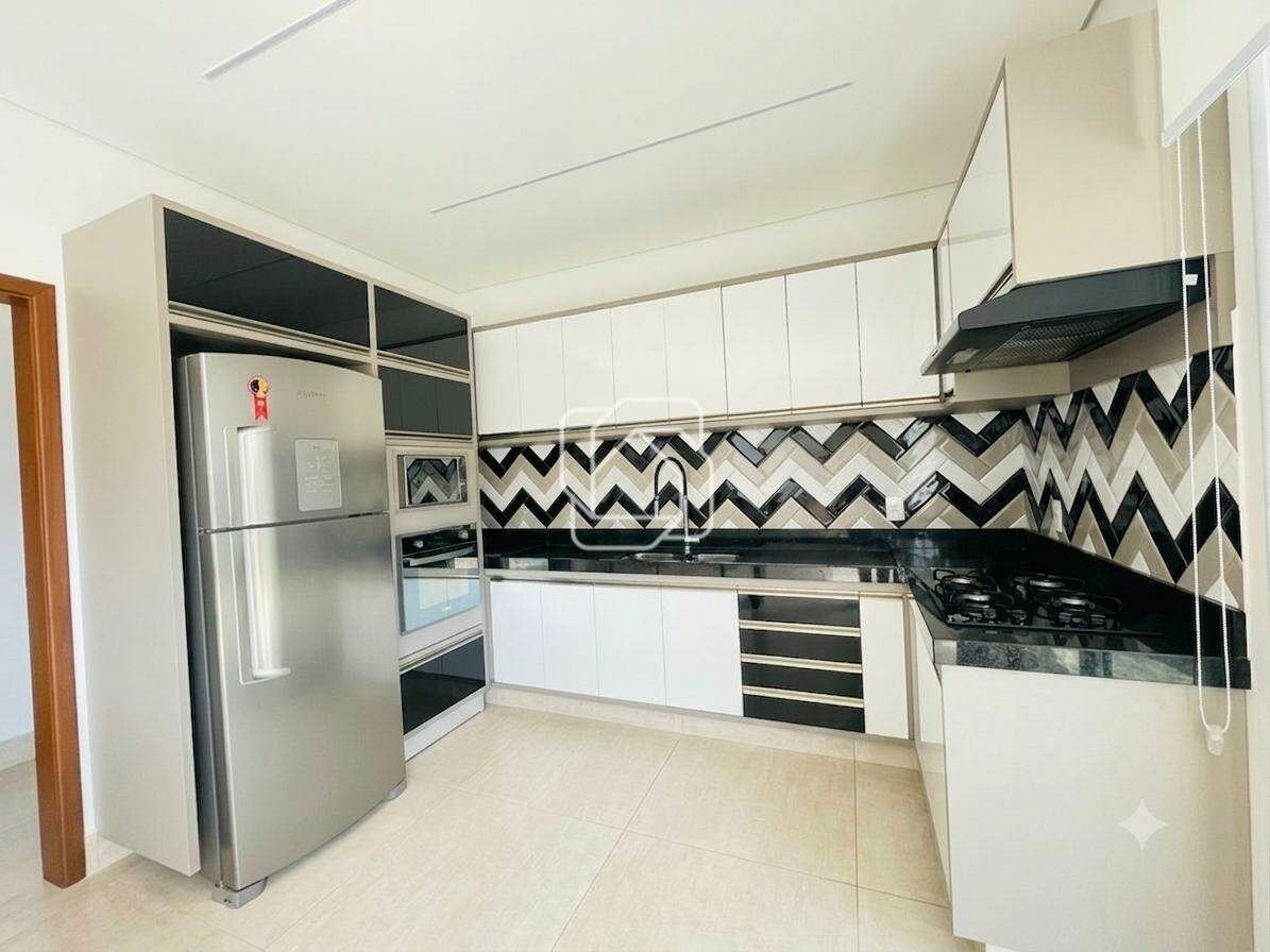 Casa à venda em Itu - SP - Condomínio Gardenville: