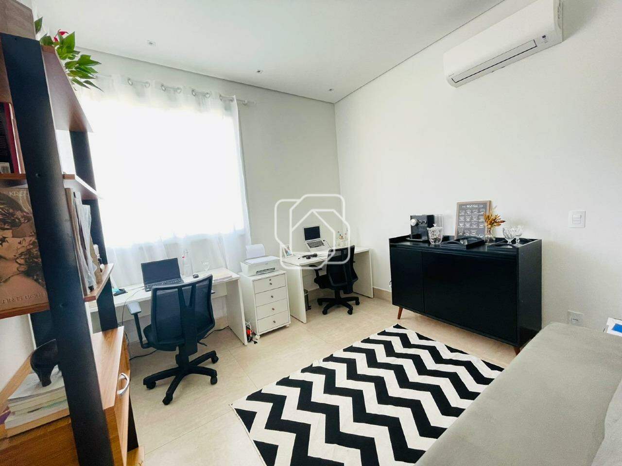 Casa de Condomínio à venda em Itu - SP - Condomínio Gardenville: Escritório